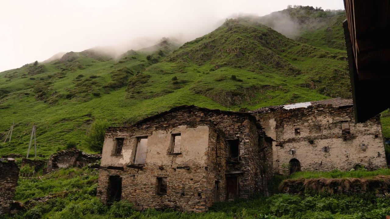 Gaul Gavkhe Hotel Ушгули Экстерьер фото