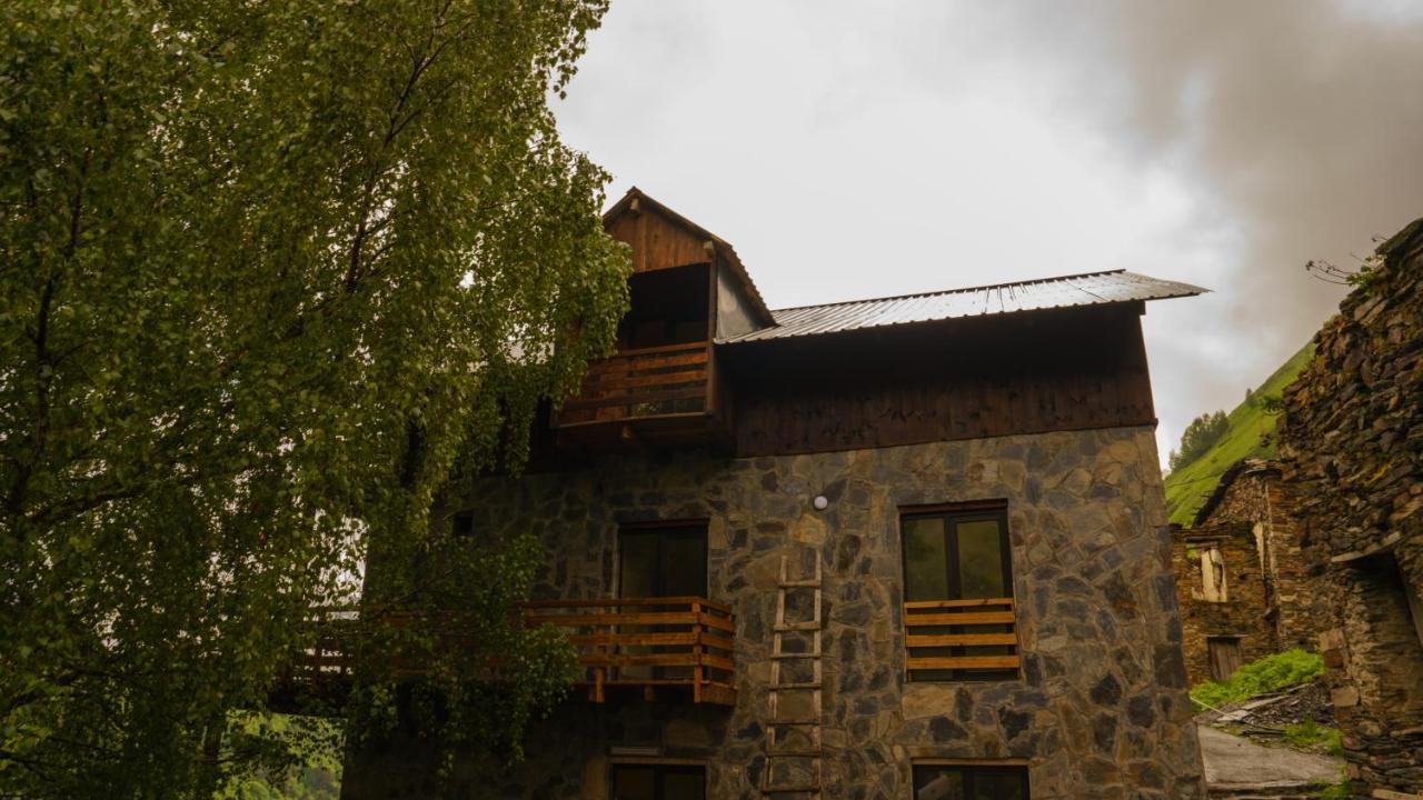 Gaul Gavkhe Hotel Ушгули Экстерьер фото